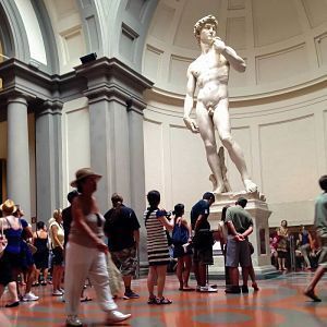 tour con guia al david de la academia